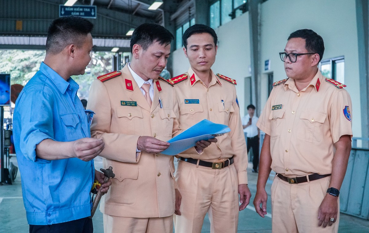 Công an sẽ không thay ngành Giao thông làm đăng kiểm xe Cong an se khong thay nganh Giao thong lam dang kiem xe