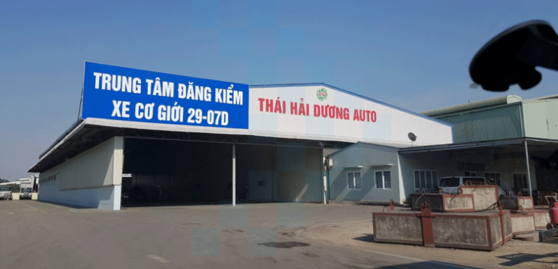 Thêm một trung tâm đăng kiểm ở Hà Nội mở cửa trở lại Them mot trung tam dang kiem o Ha Noi mo cua tro lai