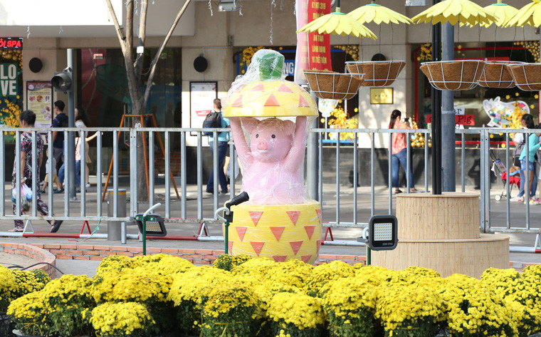 Đường hoa Nguyễn Huệ được xem là điểm đặc biệt nhất trong việc đón Tết Kỷ Hợi 2019 ở TP HCM.