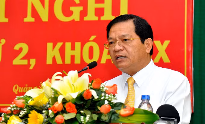 Vach tran sai pham hang loat cua Bi thu Quang Ngai Le Viet Chu