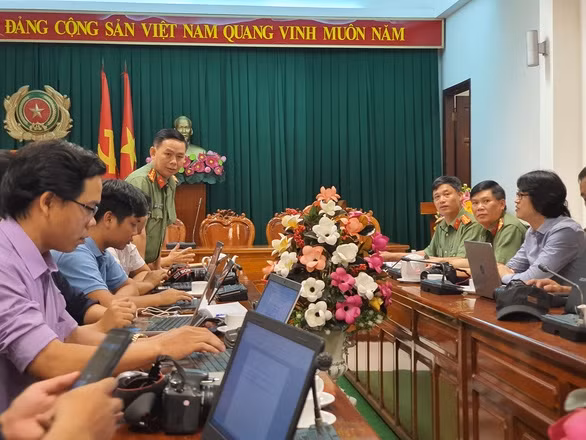 Đại tá Trần Tiến Đạt từng đảm nhiệm các vị trí công tác tại Công an tỉnh Đồng Nai như Chánh văn phòng Công an tỉnh, Trưởng CA TP Biên Hòa, Trưởng Phòng an ninh Chính trị nội bộ trước khi được bổ nhiệm làm Phó Giám đốc Công an tỉnh Đồng Nai. Ảnh: TTO.