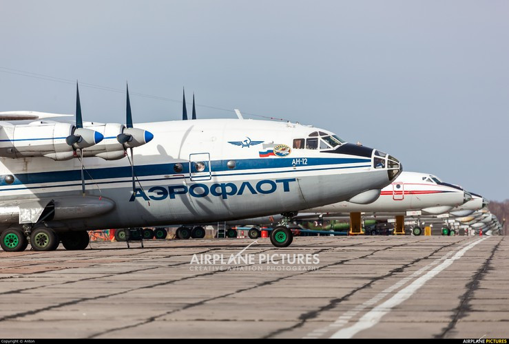 Theo ông Slyusar, trong khuôn khổ cuộc thi do UAC tổ chức, các khái niệm và sự xuất hiện của hai lựa chọn cho dự án đã được trình bày, thiết kế sơ bộ cũng đã được tạo ra, nhưng quyết định cuối cùng vẫn chưa được đưa ra vào thời điểm đó.