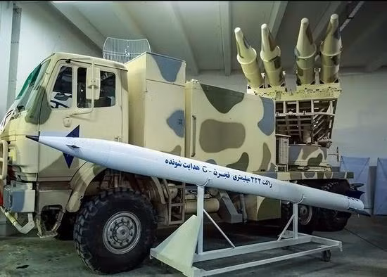 Việc Iran triển khai tên lửa gần eo biển Hormuz cho thấy,tình hình của họ đang dần trở nên khó khăn hơn trước sức ép cấm vận của Mỹ và các quốc gia đồng minh; hiện nay Hải quân Mỹ đang thực hiện tuần tra trên eo biển Hormuz, để đảm bảo an toàn cho các tàu chở dầu qua đây.