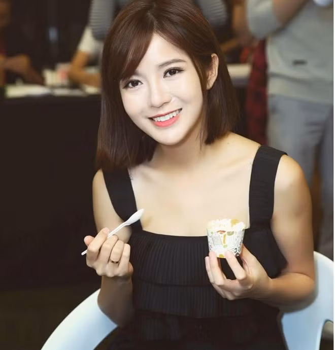 Hot girl Tu Linh se to chuc dam cuoi vao thang sau-Hinh-5