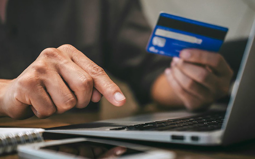 Tu ngay 1/7 chuyen khoan nham duoc yeu cau phong toa tai khoan