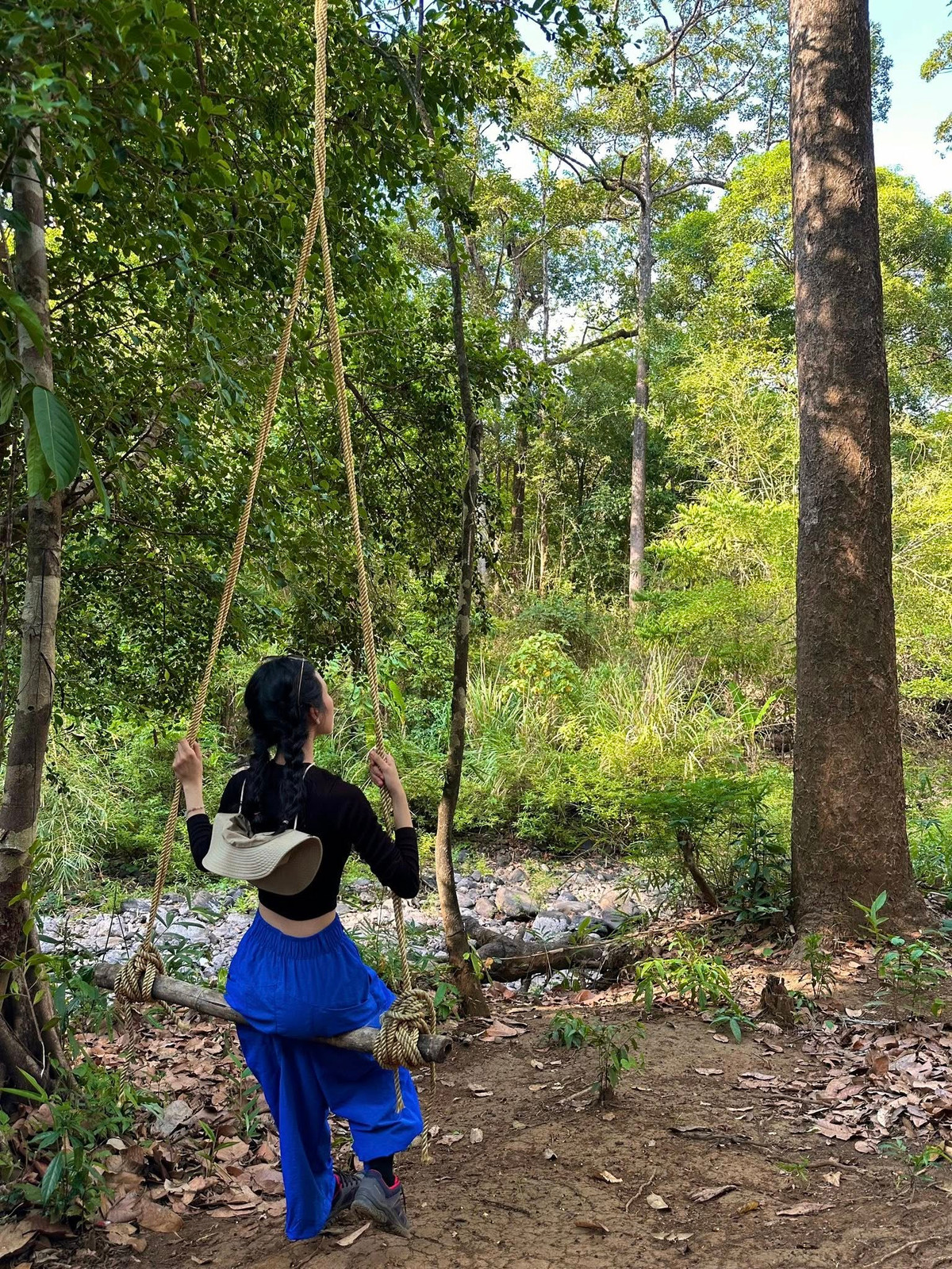 Nhưng chính trong những giây phút ấy, bạn mới cảm nhận được sự kết nối mạnh mẽ với thiên nhiên – điều mà không một chuyến du lịch nghỉ dưỡng nào mang lại được.