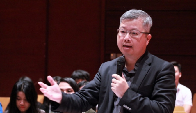 Chan dung Tan Thu truong Bo TT-TT Nguyen Thanh Lam-Hinh-2