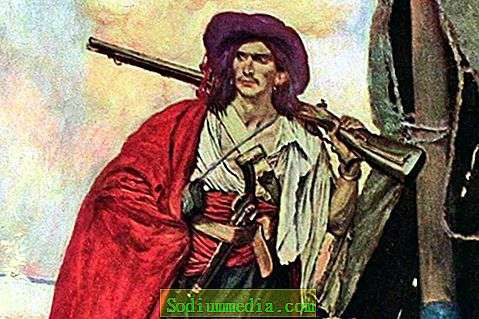 Trong số các phi vụ, Levasseur và hơn 700 tên cướp biển đã tấn công một tàu chiến Tây Ban Nha thuộc sở hữu của Anh có tên Nossa Senhora khi nó ở bến cảng của đảo Bourbon (nay là đảo La Réunion).