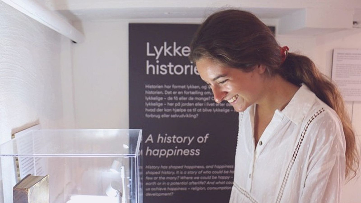 Tiếp đến, du khách sẽ có thể tìm hiểu hạnh phúc là gì, như thế nào... Sự hạnh phúc ở mỗi người, mỗi quốc gia có sự thể hiện khác nhau.