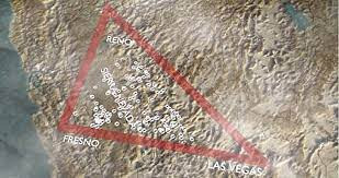 Không ai có thể ngờ phi công dày dạn kinh nghiệm và từng lập hơn 100 kỷ lục cá nhân như ông Fossett lại biến mất khi lái máy bay hạng nhẹ Bellanca Super Decathlon khi ở biên giới giữa hai bang California và Nevada.