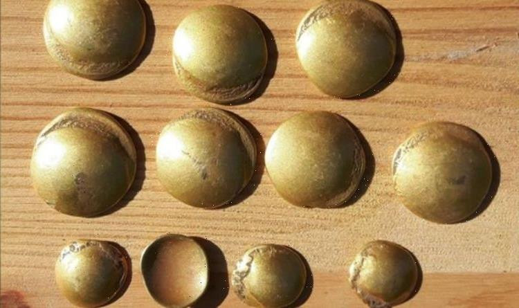 Theo nhà nghiên cứu Pilekić, những đồng xu vàng trông giống nhau nên có khả năng chúng được chế tác vào cùng thời điểm và bị chôn vùi dưới đất ở Brandenburg.