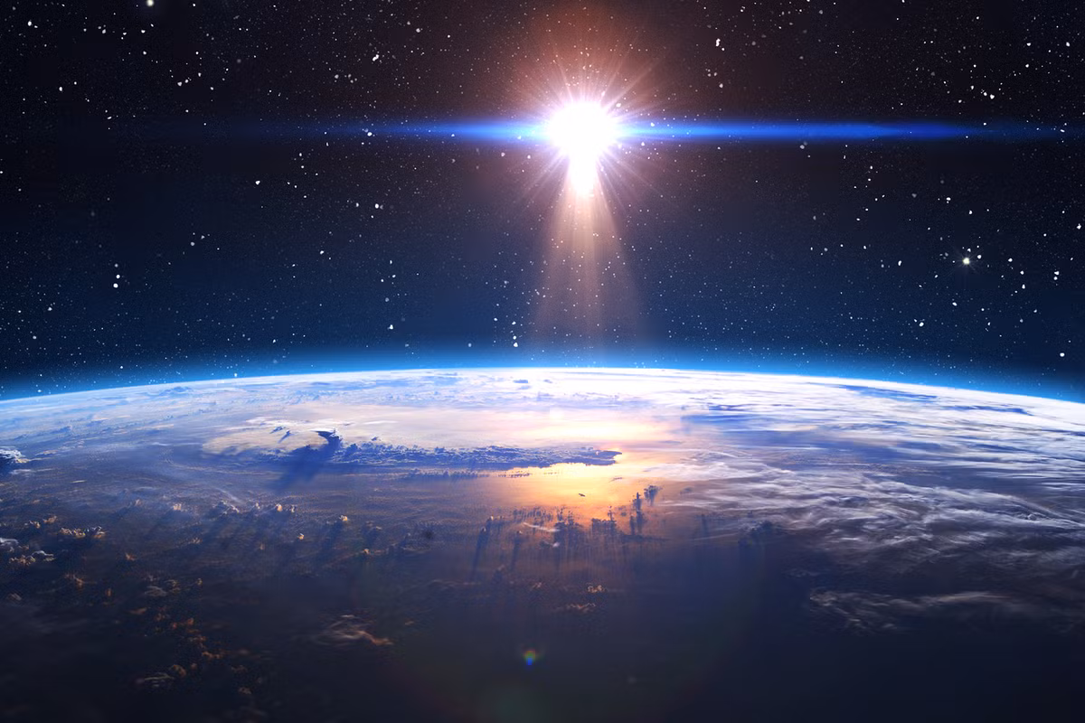 Tiến sĩ Shriharsh Tendulkar làm việc tại ĐH McGill (Canada) cho hay: "Trước khi chúng tôi biết khoảng cách tới bất kì FRB nào, nhiều đề xuất giải thích nguồn gốc của chúng cho rằng chúng đến từ bên trong hoặc gần dải ngân hà của chúng ta. Hiện chúng tôi loại trừ những ý tưởng đó, ít nhất là đối với FRB này".