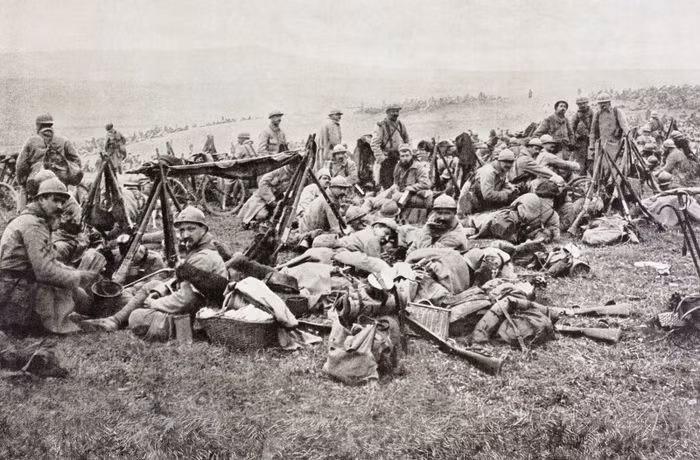 Do vậy, trận chiến Verdun chính thức diễn ra vào ngày 21/2/1916. Nhằm giành thắng lợi trong trận chiến này, quân Đức triển khai 18 sư đoàn với hơn 1.200 cỗ pháo, 170 máy bay.