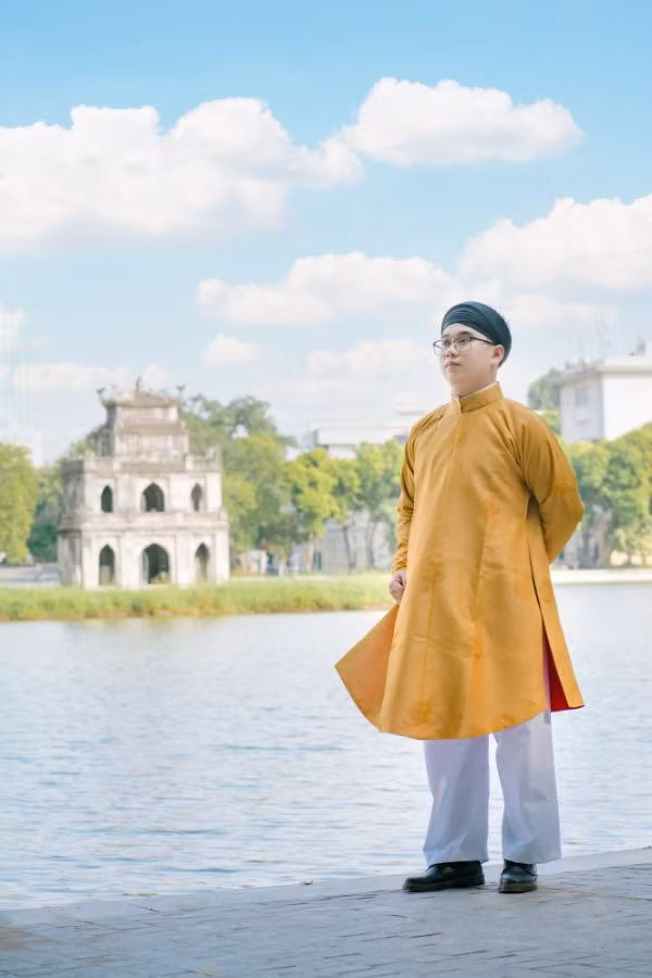 Nguoi tre da quen dien ao dai trong Tet-Hinh-5