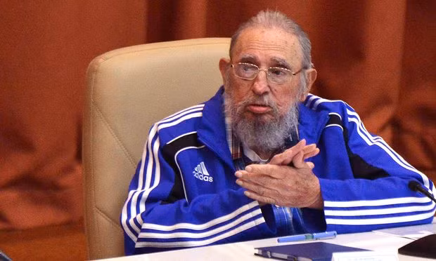 Ngày 26/11/2016, Truyền hình nhà nước Cuba đưa tin Lãnh tụ cách mạng Fidel Castro từ trần tại Havana, hưởng thọ 90 tuổi. Theo tâm nguyện của lãnh tụ Fidel, thi hài của ông được hỏa táng.