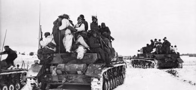 Theo đó, vào ngày 24/1/1944, Phương diện quân Ukraina 1 khai hỏa, tấn công các mục tiêu quân của phát xít Đức ở khu vực Korsun–Shevchenkovsky nằm trên hữu ngạn sông Dnepr (trước đây thuộc tỉnh Uman, ngày nay thuộc tỉnh Cherkasy, Ukrainae).