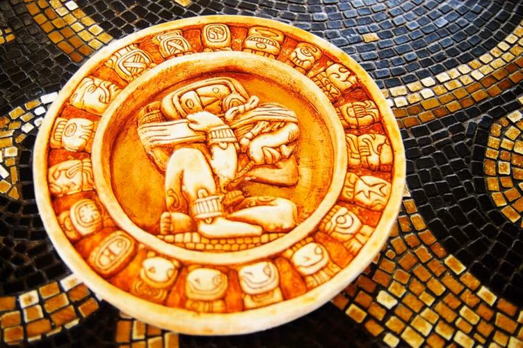 Cụ thể, các gia đình ở Maya sống cách đây hàng trăm năm có truyền thống đặt tên cho con cái dựa theo ngày sinh trong tháng.