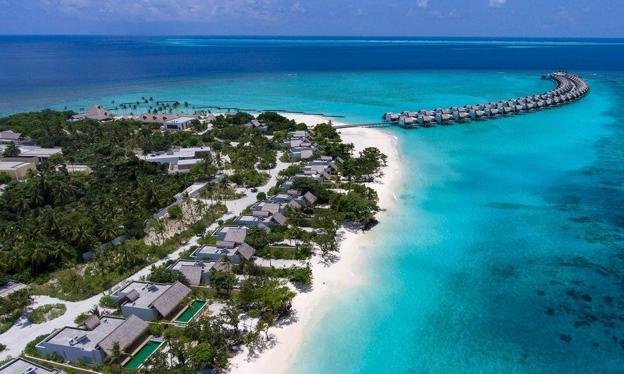 Maldives được Tổ chức Kỷ lục thế giới Guinness công nhân là quốc gia bằng phẳng nhất thế giới.