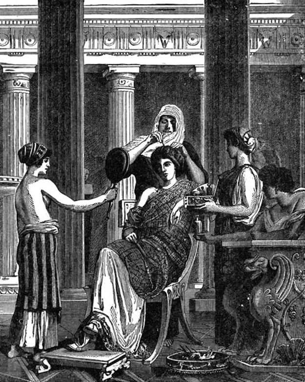 Việc tìm thấy bộ hài cốt nam giới với chiều cao lên đến 2,02m khiến một số chuyên gia suy đoán thi hài thuộc về một người khổng lồ.