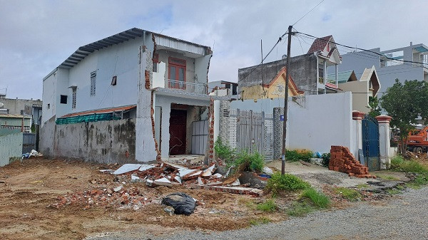 BRVT: Dự án nâng cấp đường Phạm Văn Dinh chậm do vướng mặt bằng - Hình 2 BRVT: Du an nang cap duong Pham Van Dinh cham do vuong mat bang-Hinh-2