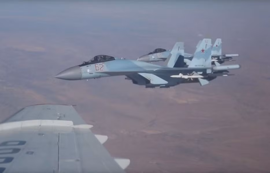 Gần đây số lượng chuyến bay trinh sát tăng lên đáng kể đã làm dấy lên mối lo ngại lớn trong Quân đội Nga. Họ tin rằng hoạt động trên là một phần trong chiến lược rộng lớn hơn của NATO nhằm kiềm chế và làm suy yếu Moskva, cần phải đưa ra phản ứng mạnh mẽ.