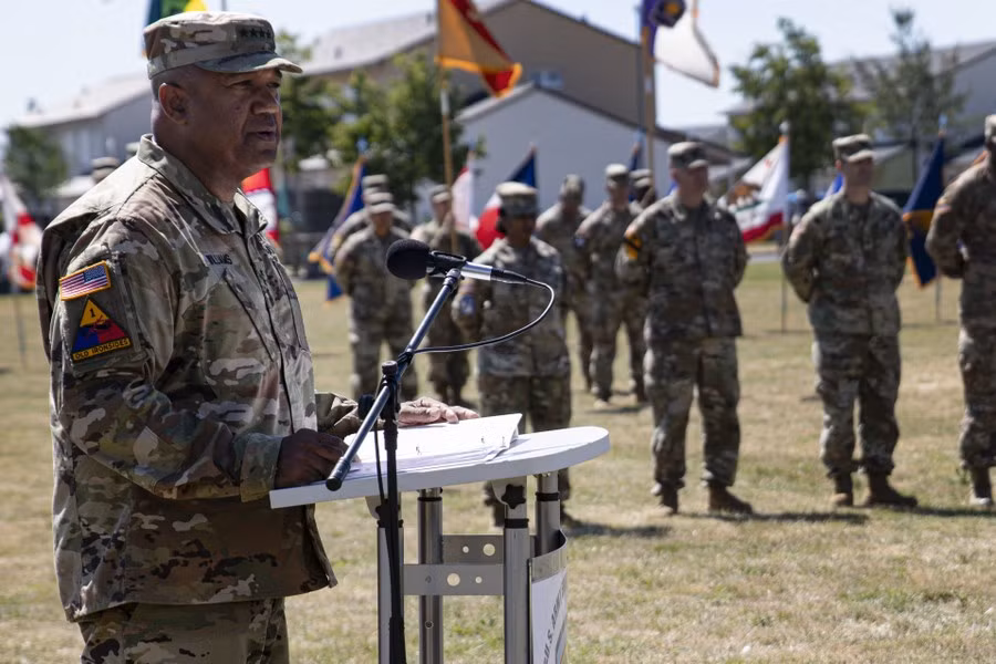 NATO cân nhắc kịch bản cho Quân đội Mỹ áp sát biên giới Nga NATO can nhac kich ban cho Quan doi My ap sat bien gioi Nga