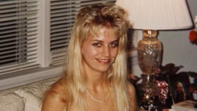 Karla Homoka cùng chồng của cô ta, Paul Bernardo, nhúng tay vào hàng loạt vụ cưỡng hiếp và giết người. Vợ chồng Karla đã sát hại hai thiếu nữ, thậm chí cả em gái của Karla. Ảnh: CBC.