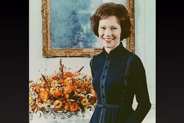 Rosalynn Carter là Đệ nhất phu nhân Mỹ trong khoảng thời gian từ năm 1977 đến 1981. Bà là vợ của Jimmy Carter, tổng thống thứ 39 của Mỹ.