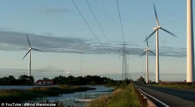 Turbine gió - máy dùng để biến đổi động năng của gió thành cơ năng - sẽ hoạt động cho đến khi chất bôi trơn cạn kiệt.