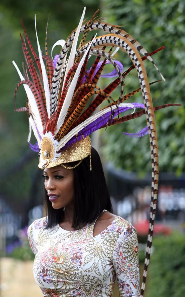 Nhung chiec mu sieu doc trong cuoc dua ngua Royal Ascot-Hinh-7