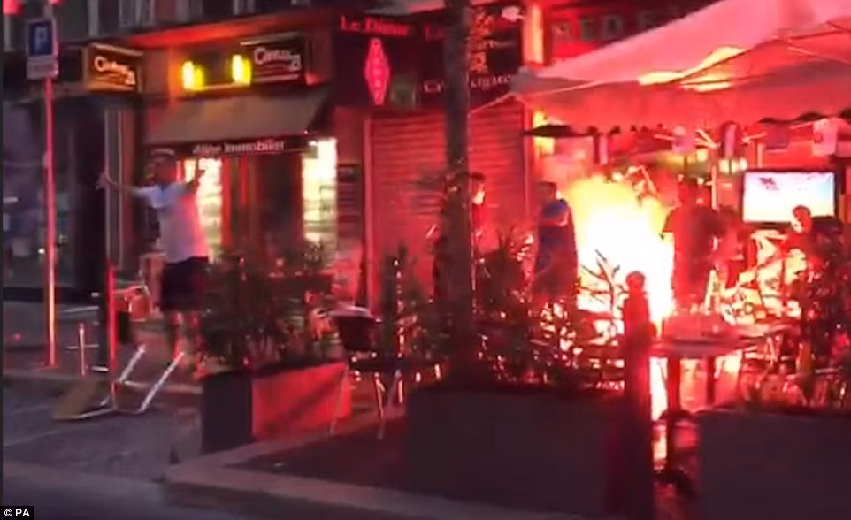 Hinh anh dung do du doi tai Marseille mua Euro 2016-Hinh-2