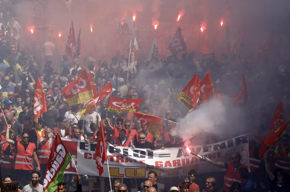 Các thành viên của liên đoàn lao động CGT tham gia cuộc biểu tình ở Marseille.