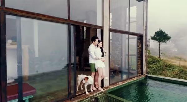 Lâu dần, dân FA hay những người đang mong muốn có được người yêu nghiễm nhiên coi những clip về tình yêu khiến họ phải "GATO" là dạng clip #baolauchiatay.