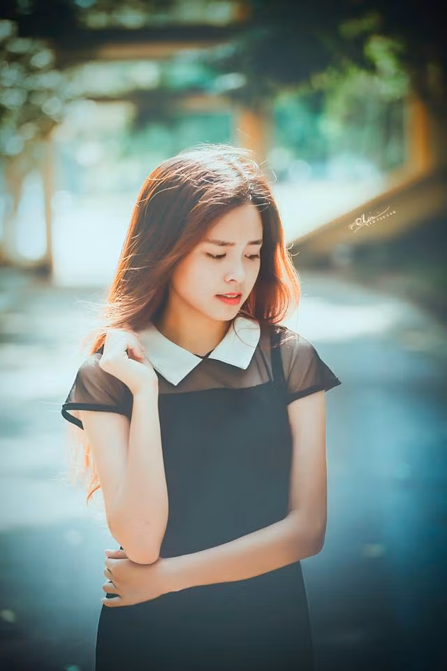 Tuy nhiên, Ngọc Ánh luôn giữ quan điểm không quá đề cao, quan trọng hóa cái danh "nữ sinh Bách Khoa".