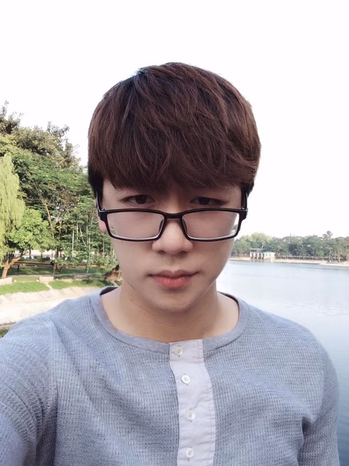 Theo tìm hiểu, Ba Duy thực hiện đoạn clip này trong lúc rảnh rỗi với mục đích giải trí là chính nhưng không ngờ clip lại được nhiều người biết đến và gây chú ý trên một vài fanpage có số thành viên khủng.