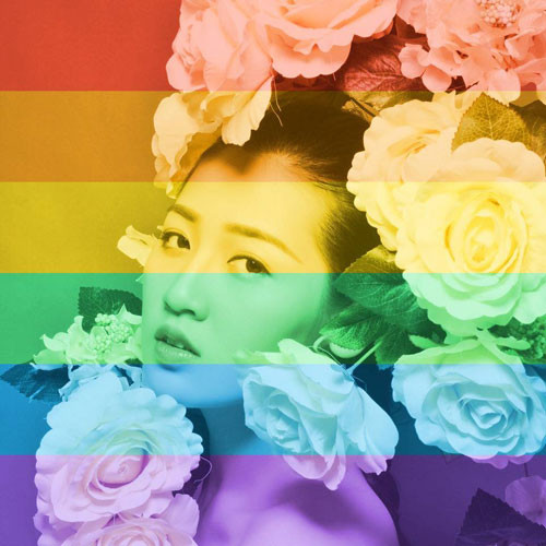 Facebook cũng nhận sự kiện này cho ra đời ứng dụng tạo avatar hình cờ lục sắc. Phong trào để avatar độc đáo này từ đó nở rộ trên mạng, hấp dẫn rất nhiều bạn trẻ, hot girl, hot boy và cả những nghệ sĩ, người nổi tiếng.