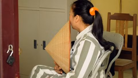 Nu trum ma tuy chua de lien tuc de giu nghe