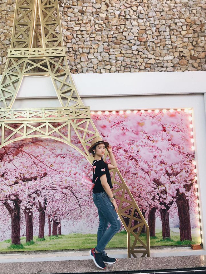 Bảo Ngọc dường như đã thay đổi khá nhiều về diện mạo so với trước đây.