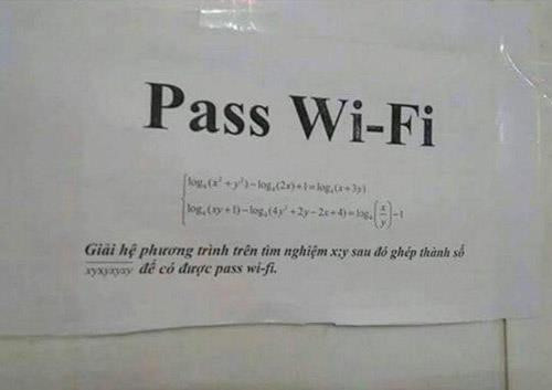 Người dùng nếu muốn có pass wifi cần phải giải hệ phương trình khá phức tạp, điều này khiến nhiều người cảm thấy thích thú. Họ cho rằng đây là cách hay để truyền cảm hứng học tập.