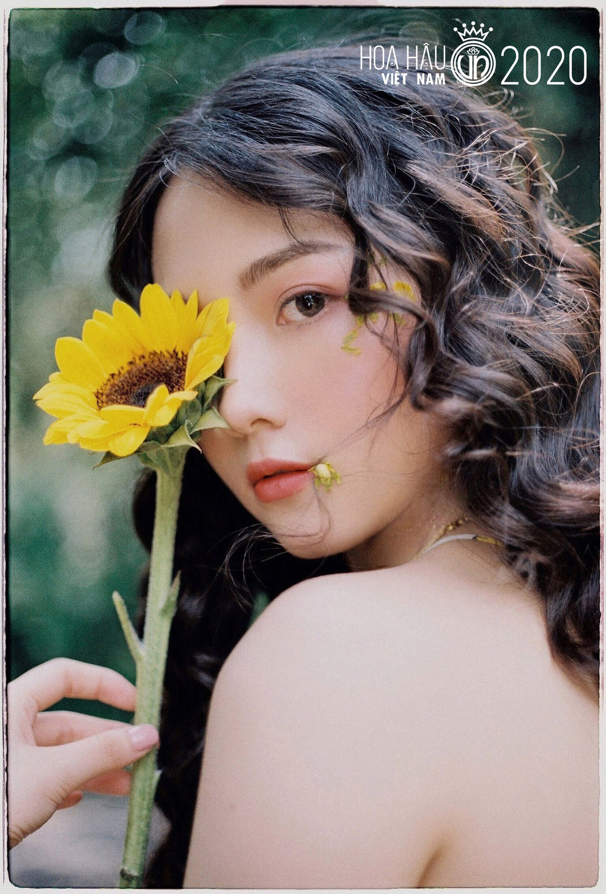 Cô sở hữu nét đẹp trong trẻo, gương mặt khả ái, được dự đoán sớm là một trong những ứng viên nặng ký của cuộc thi năm nay.