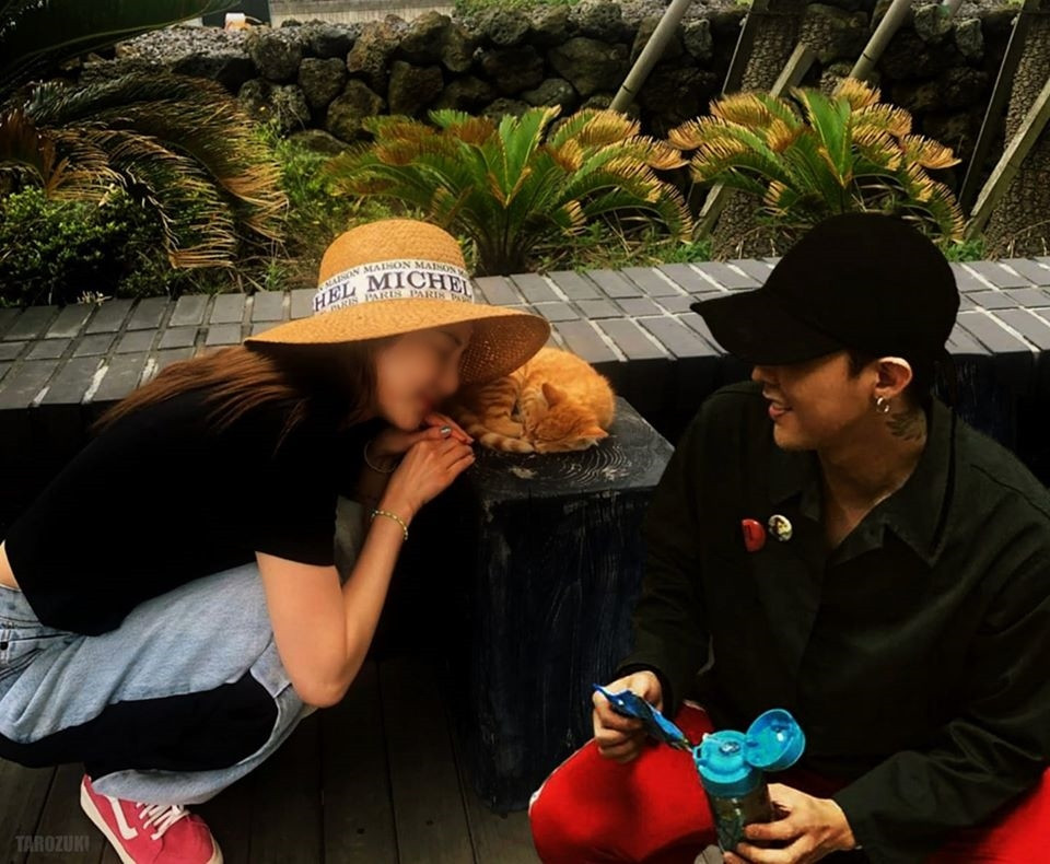 Mọi người đã thấy đỉnh cao của "chụp ảnh cùng anh Rồng" là thế nào chưa?