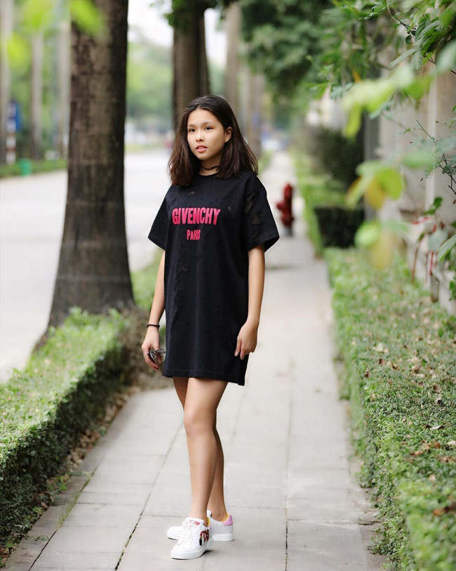 Nhiều người từng choáng váng khi biết Susu lúc 16 tuổi đã có tủ đồ riêng trị giá hàng trăm triệu đồng.