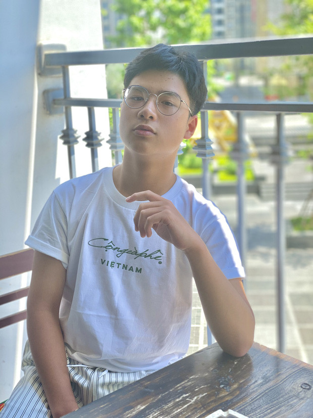 Nam sinh từng đảm đương vị trí MC cho các dịp lễ quan trọng tại trường. Cũng vì thế, tại sân khấu của Olympia, Trung Nguyên có những khoảnh khắc phát biểu trôi chảy.