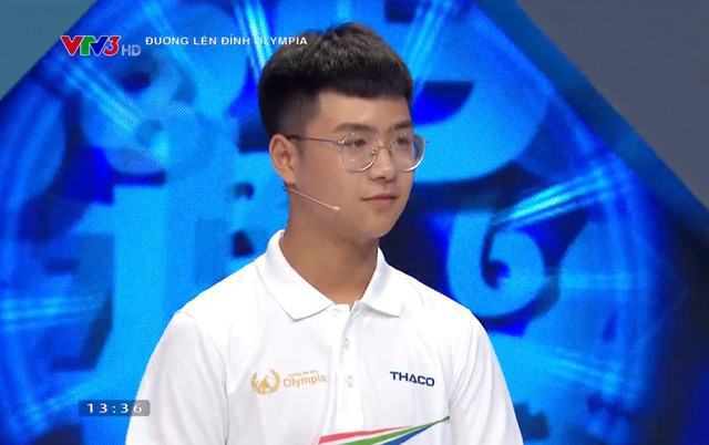 Mặc dù không dành được vòng nguyệt quế, nhưng nam sinh này được khán giả hết lời khen ngợi vì vẻ điển trai, thư sinh.