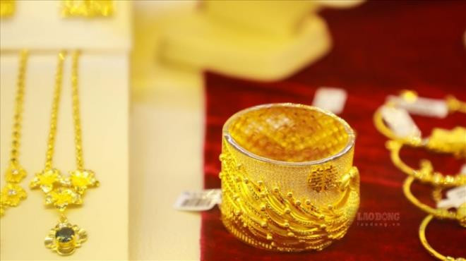 Mỹ - Trung căng thẳng, giá vàng hôm nay 27/7 lại lập đỉnh mới My - Trung cang thang, gia vang hom nay 27/7 lai lap dinh moi