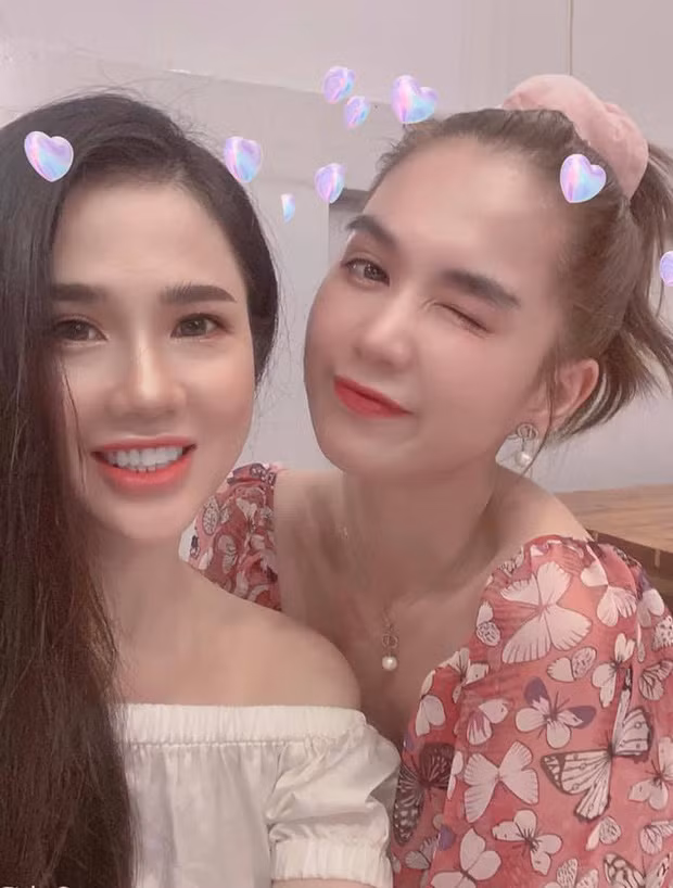 Người đẹp đã từngcùng chồng tung sản phẩm âm nhạc song không tạo tiếng vang.