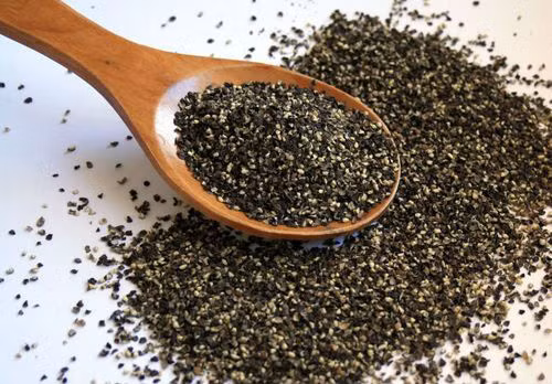 Uống trà tiêu đen mật ong vào buổi sáng giúp làm giảm cơn ho dị ứng hiệu quả.