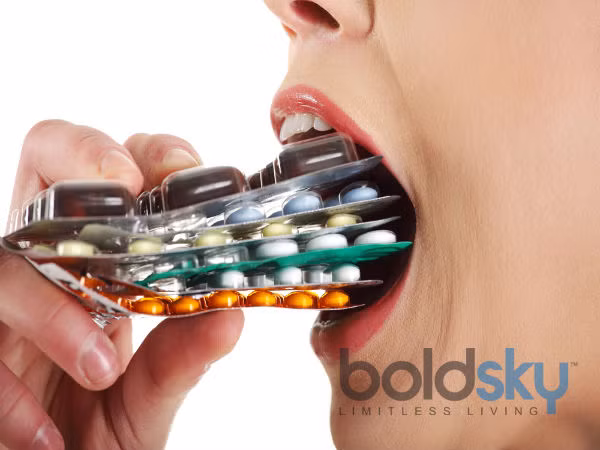 Bạn đang sử dụng thuốc hoặc thuốc kháng sinh là một trong những nguyên nhân gây ra mùi hôi cho bạn.