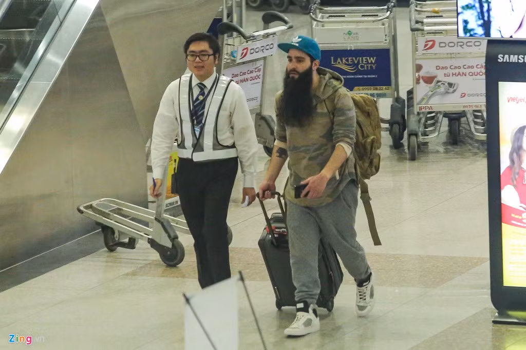 Mới đây, Jordan Vogt-Roberts cũng được 100% thành viên hội đồng xét duyệt của Bộ Văn hóa, Thể thao và Du lịch nhất trí chọn làm Đại sứ Du lịch Việt Nam.