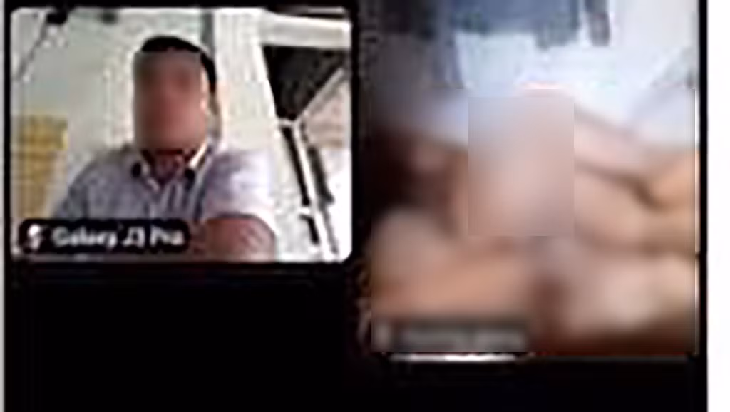 Nu giao vien lo anh “nong” trong buoi tap huan truc tuyen